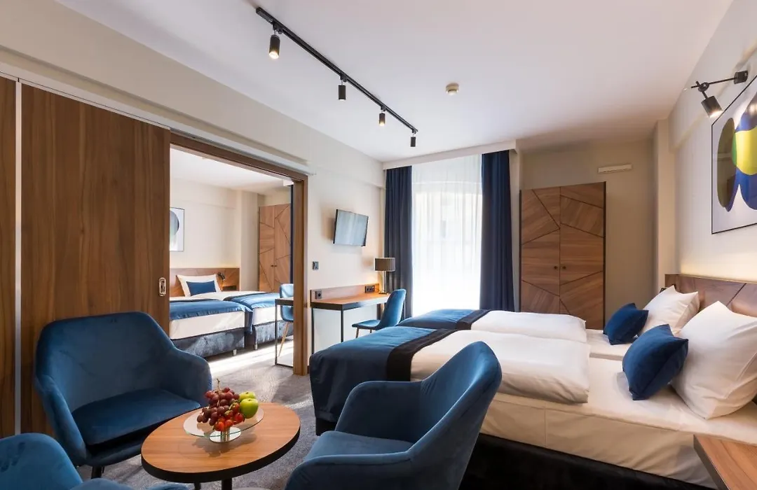 Ascot Premium Hotel